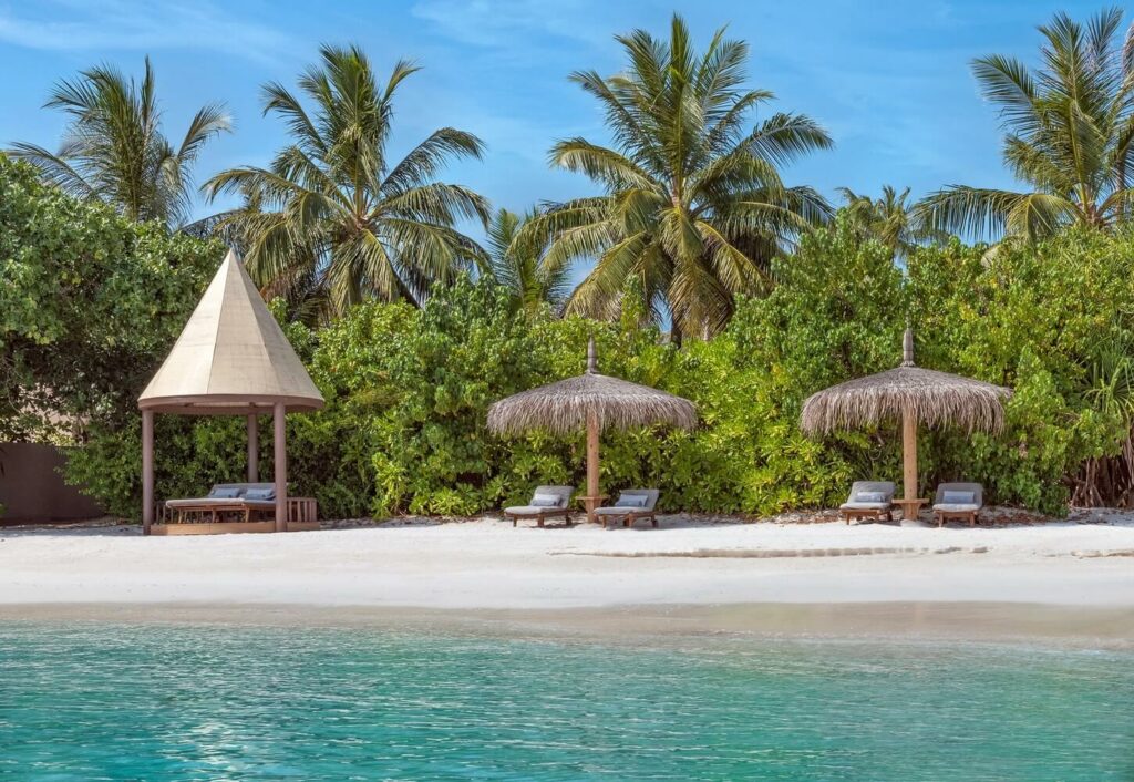 JOALI BEING - Well Living Spaces - Two Bedroom Wellbeing Beach Residence - Outdoor Beach Area - _1450x1000px